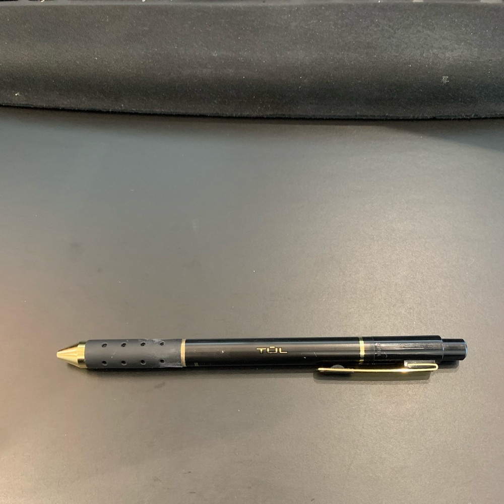TUL gen pen in metallic brass/ gold